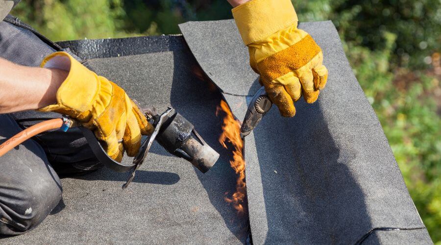 Professional residential roofers in Benedict, KS